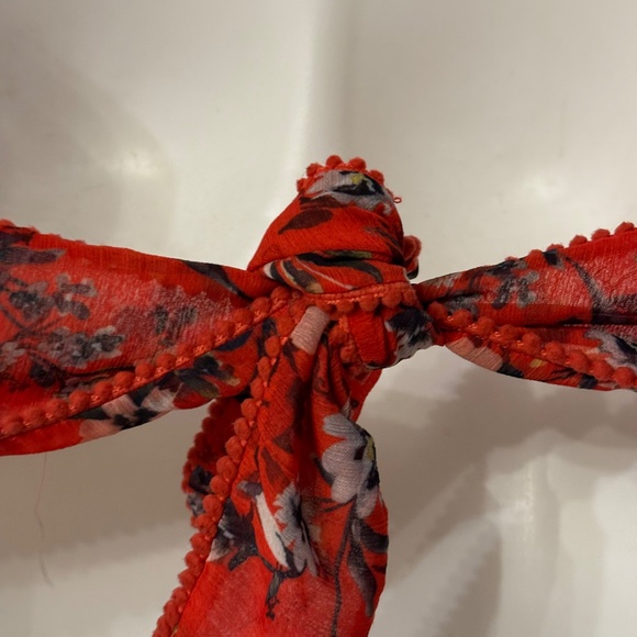 House of Harlow X Revolve size S halter Tie Back Top Red Floral Festival - Picture 6 of 11